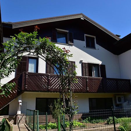 Apartment Jang トールミン エクステリア 写真